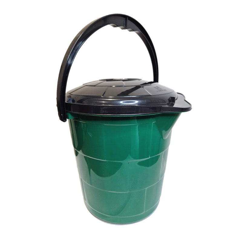 Balde Fantasía con Pico de 14 Litros Verde 06690VERDE