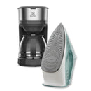 Combo Cafetera de 1.2 Litros 30 Tazas + Plancha a Vapor de 1500W CO_ECM20+ESI51